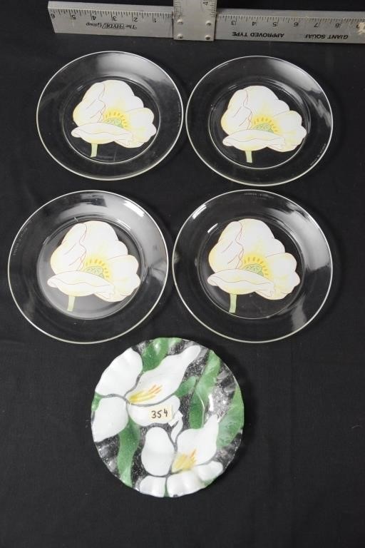 6" FLOWER PAINTED GLASS PLATES