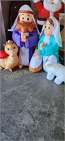 4FT INFLATABLE NATIVITY SCENE