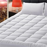 $45 Lesiceon Mattress Topper Queen Size (White)