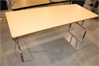 6' x 2 1/2' Table