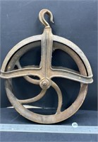 Well Pulley (11" diam)