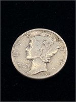Vintage 1945 10C Mercury Silver Dime coin