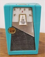 Emerson 888 Explorer Pocket Transistor Radio