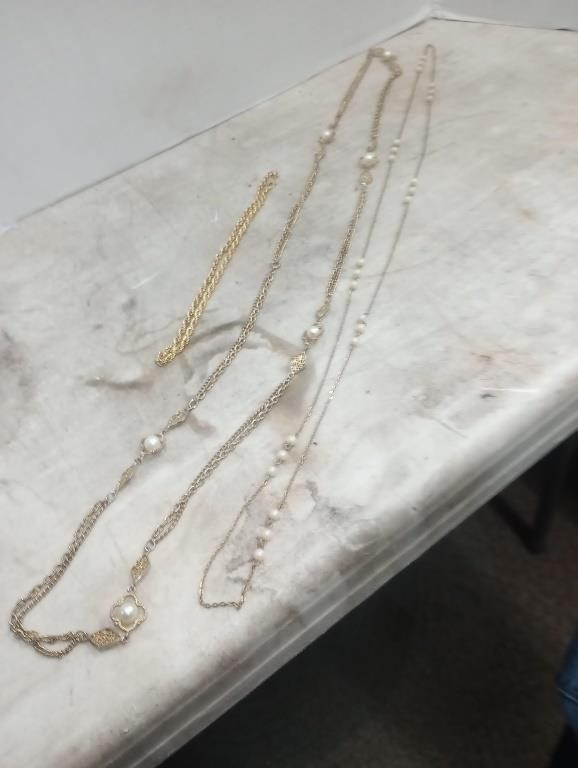 Lot of 3  necklaces