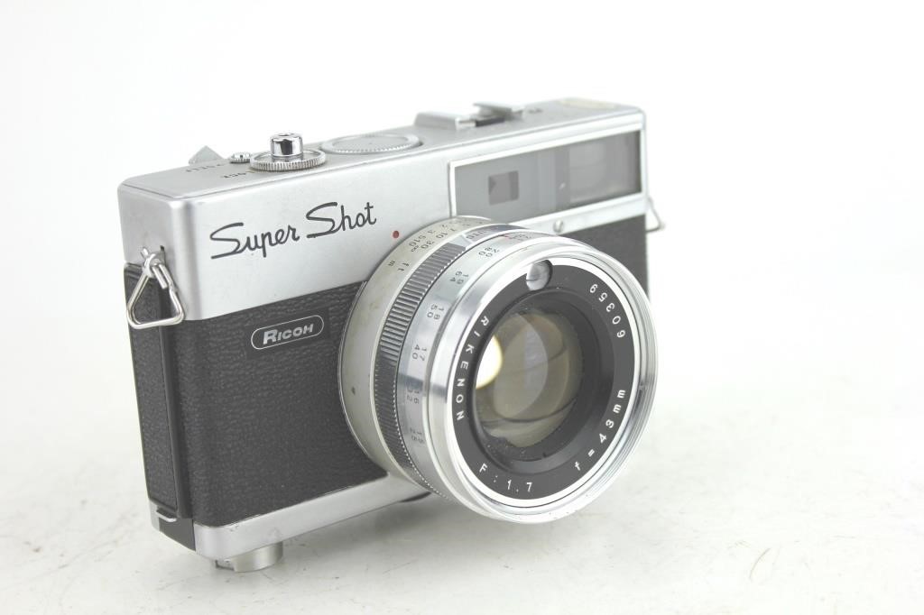 RICOH SUPER SHOT 35MM RANGEFINDER CAMERA