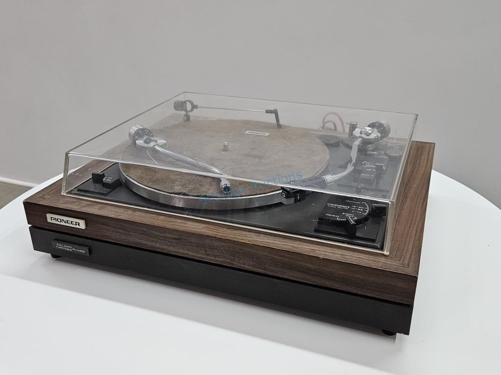 Pioneer PL-A45D Stereo Turntable
