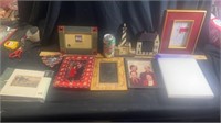 Picture frames & photo albums