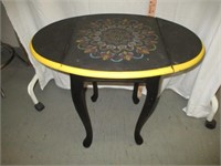 Wood Drop Side Oval Accent Table