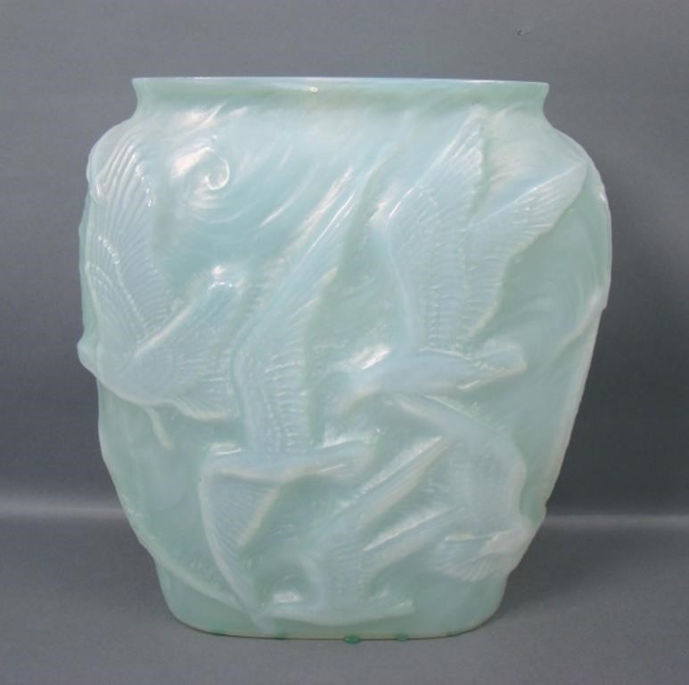 Consol. Green Cased Seagulls Lg. Vase.