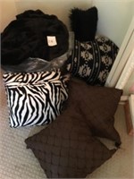 Pillows ~ Blankets & Throws