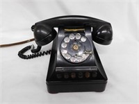 Bell System rotary telephone, multi-line, 6