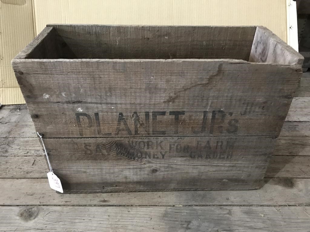 Planet JR's Wood Box - 21 3/4"Lx8 3/4"Wx15 1/4"T