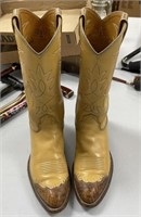 Nocona Size 10 Cowboy Boots