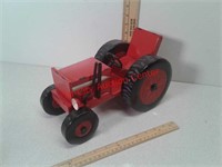 Red tin tractor deco