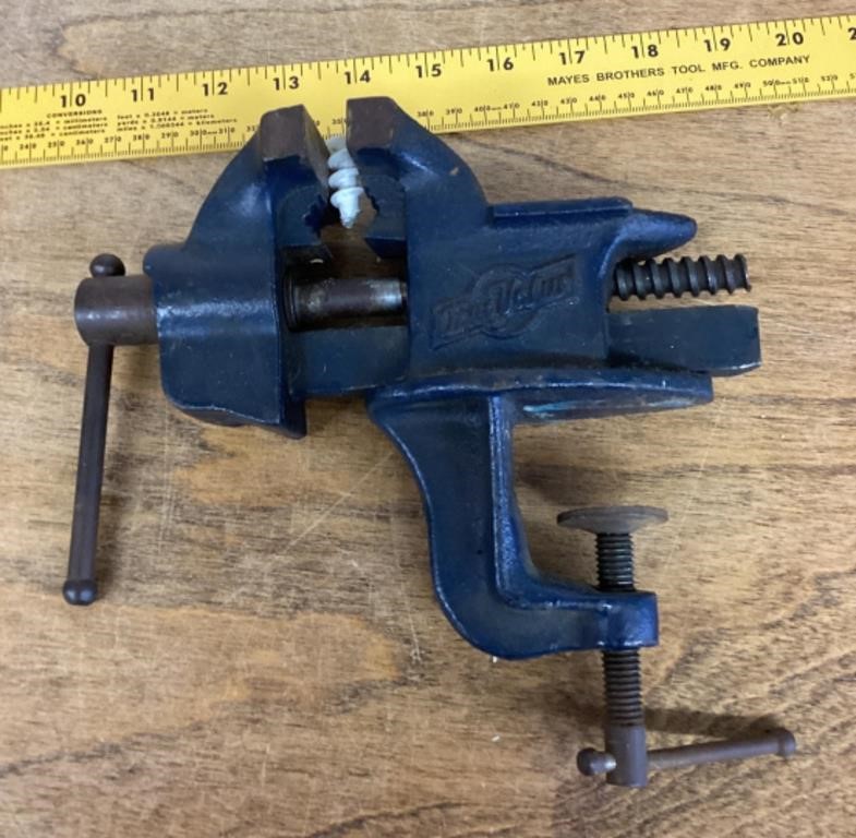 True Value clamp on vise --2.5" jaws