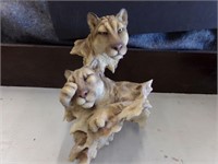 Resin Mountain lion pair 17"