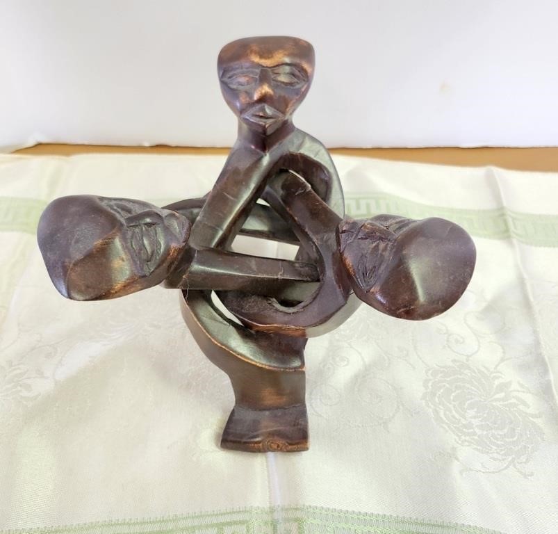African 3 headed Unity Statue