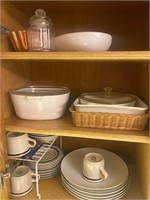 Corning ware and dish set