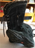 The North Face Black Suede Insulated Boots 7 sz