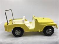 Vintage Hubley 1710 Yellow Jeep