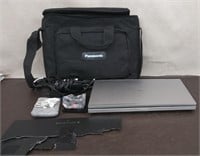 Acer Laptop, 2 HP Laptop Parts, 2 Sets Earbuds, 2
