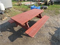 PICNIC TABLE 6FT BENCHES ARE ATTACHED