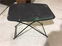SMALL FOLDING TABLE