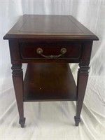 Vintage Mahogany Table made by Hammary