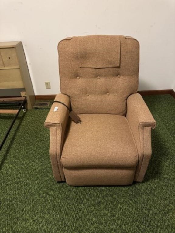 Vintage Lift Chair