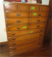 Multi drawer dresser