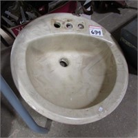 VANITY SINK   18"