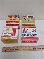 4 vintage shotgun boxes
Shells are reloads