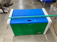 Little tikes toy box