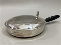 Hostess Plate Silver Plated Lead Mounts Pan with