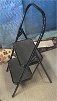 COSCO FOLDING STEP STOOL