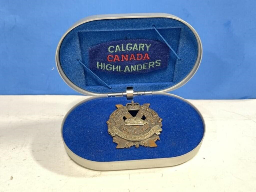 Calgary Highlander Coat Of Arms With Beaver