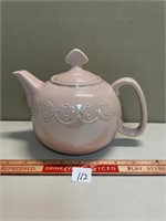 PRETTY LUSTERED CHANTAL TEA POT