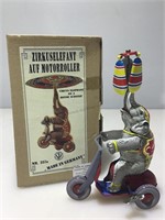 German Wind Up Tin Elephant Toy in Original Box