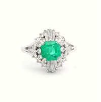 Platinum Colombian Emerald 0.85ct ring
