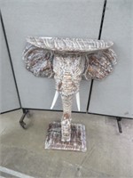 WOODEN ELEPHANT BASED PLANT STAND