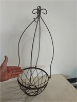 Metal Hanging Basket