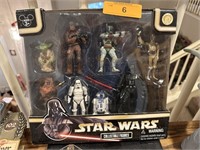 STAR WARS ACTION FIGURES BOXED SET