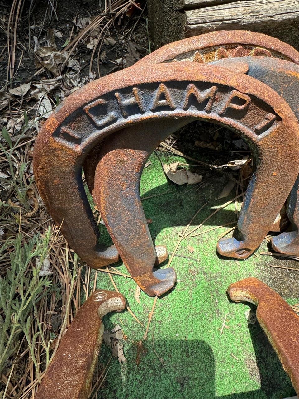 Large Vintage Forged Steel Throwing Horse Shoes