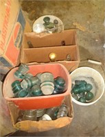 GLASS INSULATORS & BOTTLES / UT - B