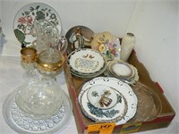LARGE FLAT WITH COLLECTOR AND SOUVENIR PLATES,