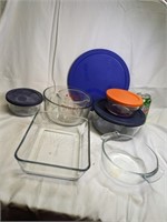 Pyrex Bowls, Lids, Measuring Cup, Etc