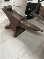 LARGE ANVIL AND FROG