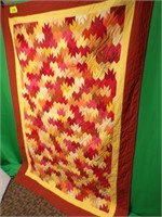 Bear Claw Patterned Large Quilt