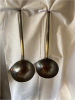 (2) 8" Ladles