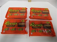 4 6pk Reese's Cups